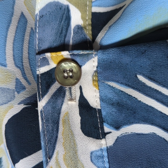 Womens Petite Sz 12 Faux Wrap Skirt in Cute Modern Florals - Picture 5 of 6